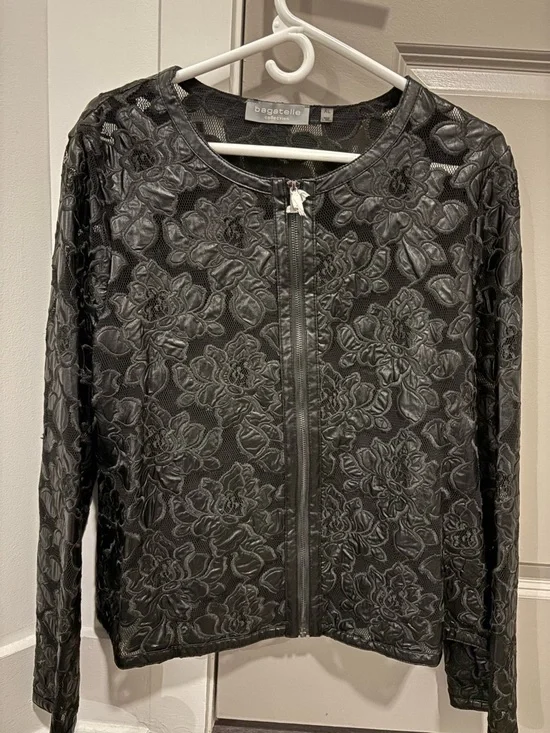 bagatelle Black Floral Lace Zip Front Jacket - Picture 1 of 3